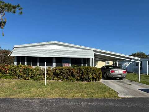 111 Oneida Way, Fort Pierce, FL 34946