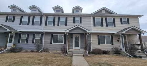 638 Newport Pl, Norwalk, IA 50211