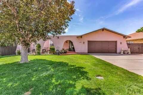 48 Posada Dr, Pueblo, CO 81005