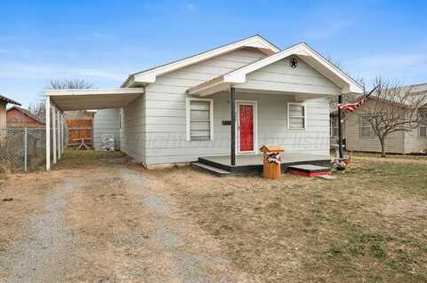 308 S Wall St, Shamrock, TX 79079