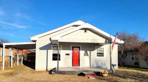 308 S Wall St, Shamrock, TX 79079