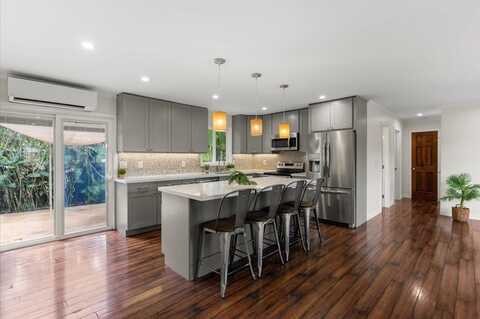 36 Kupalaiki Loop, Kihei, HI 96753