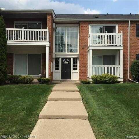 2400 PARMENTER Boulevard, Royal Oak, MI 48073