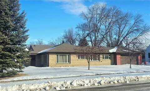 200 South Street, Morris, MN 56267