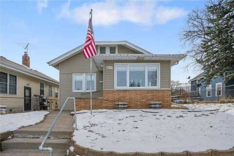 808 Hyacinth Avenue E, Saint Paul, MN 55106