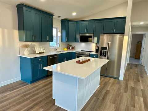 18751 Dylan Drive, Farmington, MN 55024