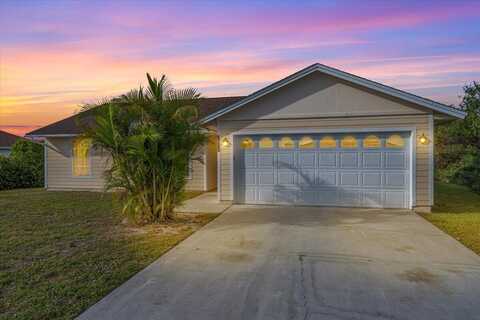 4686 SW Nackman Terrace, Port Saint Lucie, FL 34953