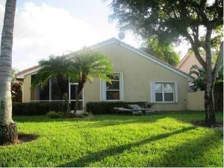 5548 Grande Palm Circle, Delray Beach, FL 33484