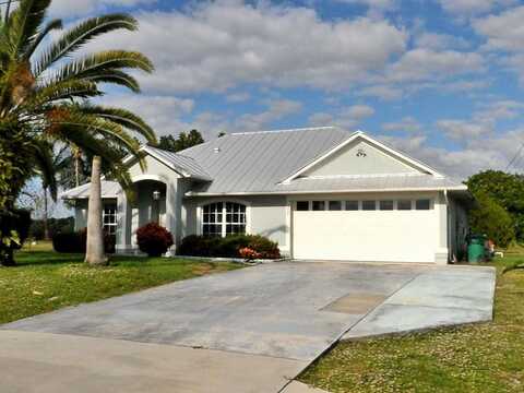 212 SW Ridgecrest Drive SW, Port Saint Lucie, FL 34953