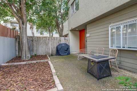 3103 Eisenhauer, San Antonio, TX 78209