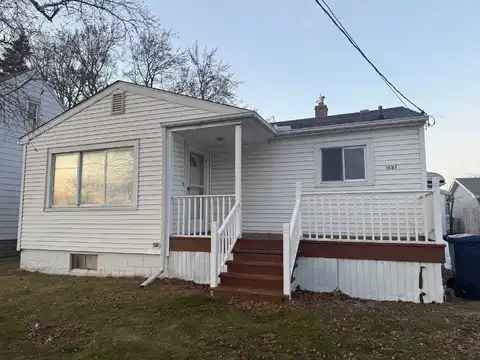 1657 Cass, Bay City, MI 48708