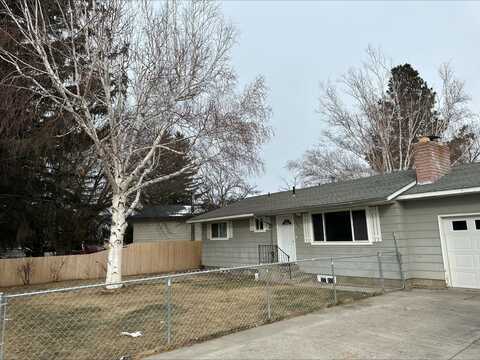 728 W 7 th St, Shoshone, ID 83352