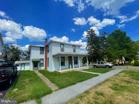 195 E GRAVEL LANE, ROMNEY, WV 26757