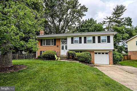 8818 OLYMPIA FIELDS LANE, VIENNA, VA 22182