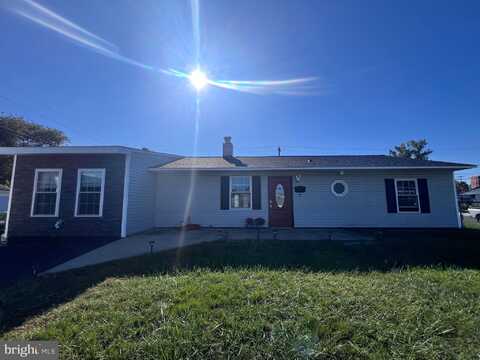 2 PRIMROSE LANE, LEVITTOWN, PA 19054