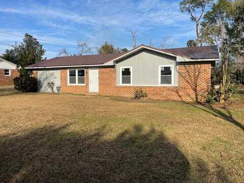 104 Janet St., Sparks, GA 31647