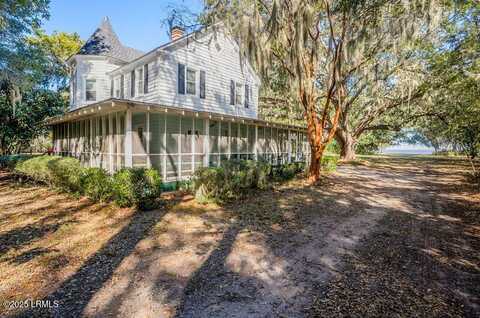 4 Saltwind Drive, Saint Helena Island, SC 29920