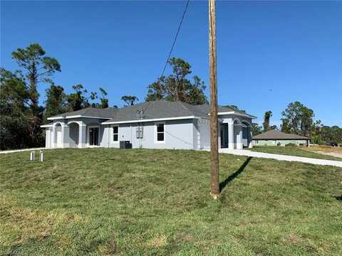 4716 13th, LEE, FL 33973