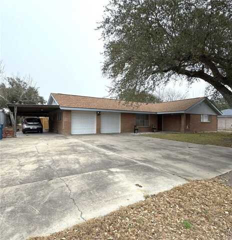 1606 Red Bird Drive, Rockport, TX 78382