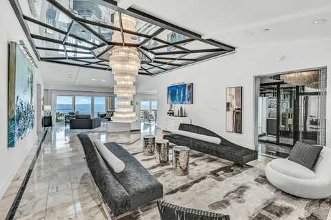 1100 US-98, Destin, FL 32541