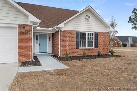 236 Heartwood Drive, Raeford, NC 28376