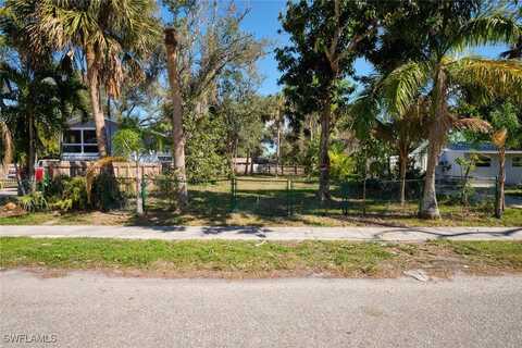 undefined, Fort Myers, FL 33905