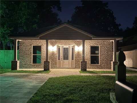 284 Magnolia Drive, Mobile, AL 36617