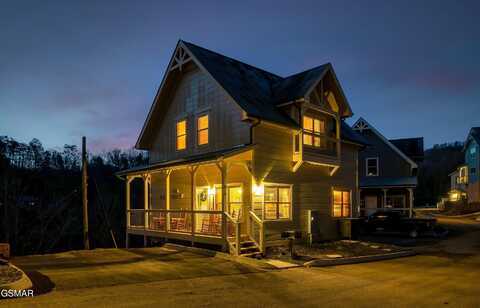 916 Osprey Way Way, Pigeon Forge, TN 37863