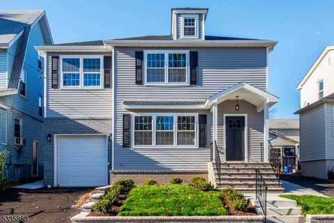 153 Oakland Ter, Newark, NJ 07106