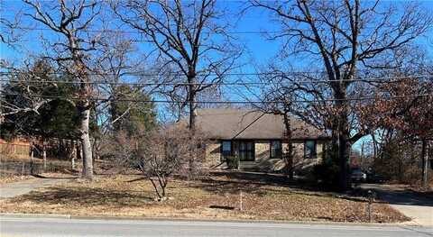 4809 Quivira Drive, Shawnee, KS 66216