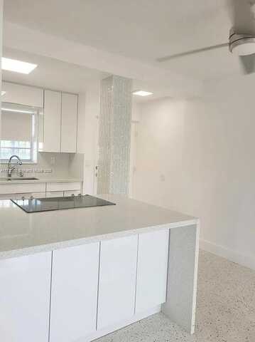 1478 NW 1st St, Miami, FL 33125