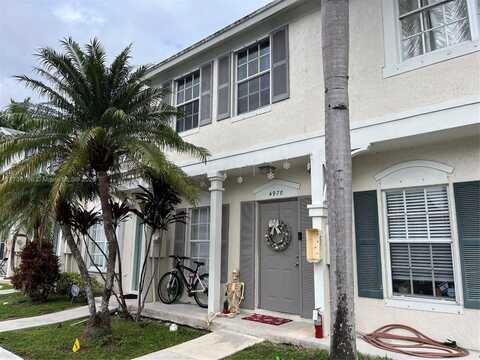 4970 SW 31st Ter, Dania Beach, FL 33312