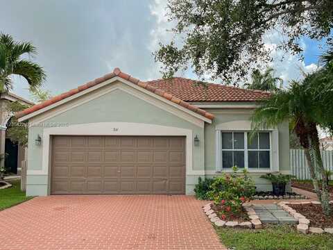 814 Kapok Way, Weston, FL 33327