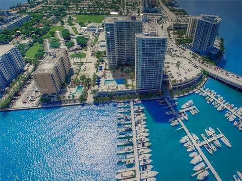 7601 E Treasure Dr, North Bay Village, FL 33141