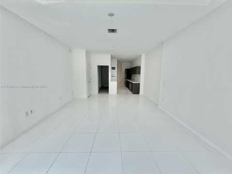 851 NE 1st Ave, Miami, FL 33132
