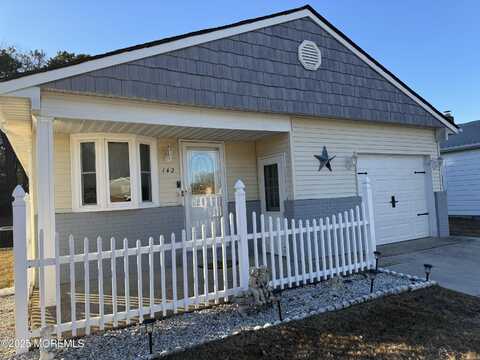 142 San Carlos Street, Toms River, NJ 08757