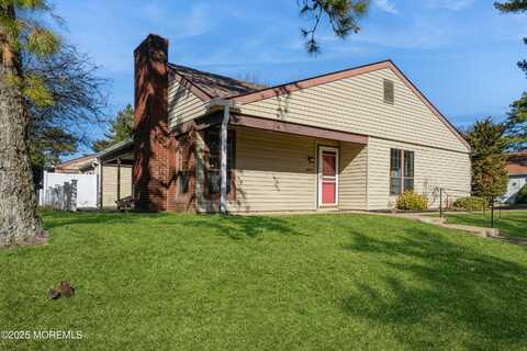 647d Dunstable Court, Manchester, NJ 08759