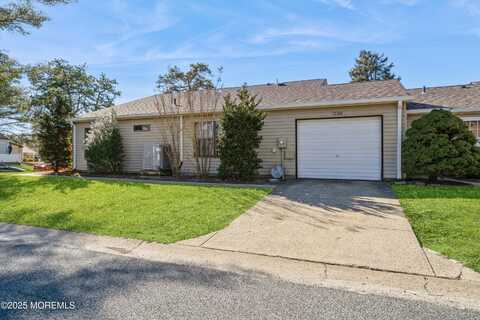 647d Dunstable Court, Manchester, NJ 08759
