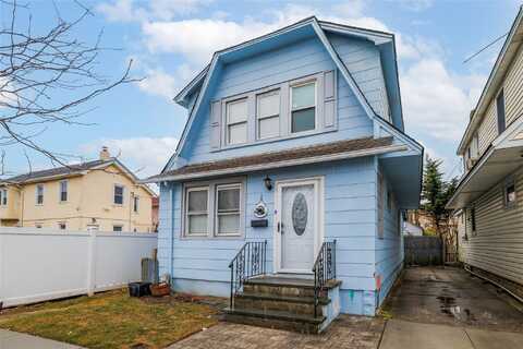 240 E Fulton Street, Long Beach, NY 11561