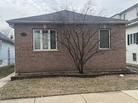 2232 N 75th Avenue, Elmwood Park, IL 60707