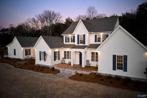 128 Lyons Road, Decatur, AL 35603