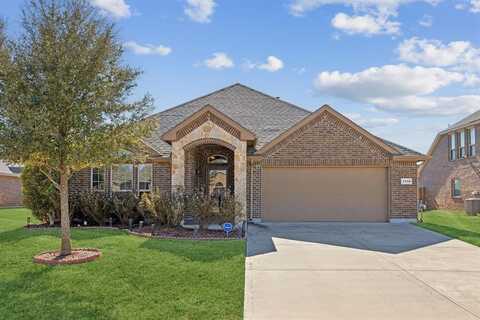 1110 Daventry Drive, Glenn Heights, TX 75154