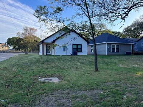 735 E Gandy Street, Denison, TX 75021