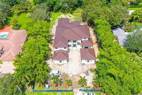 11951 SW 3rd St, Plantation, FL 33325