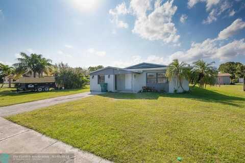 716 NW 7th Ct, Florida City, FL 33034