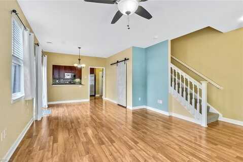 333 Holyoke Lane, Chesapeake, VA 23320