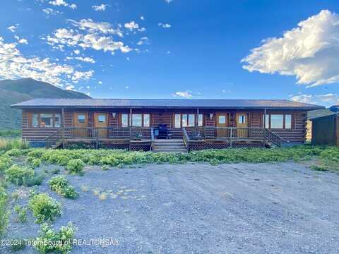 1162 HORSE CREEK Road, Dubois, WY 82513