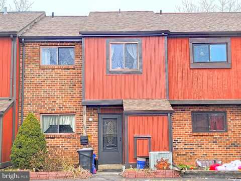 151 LARCHWOOD COURT, COLLEGEVILLE, PA 19426