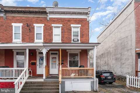 1613 CARNATION STREET, HARRISBURG, PA 17103