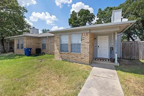 Woodland, KENNEDALE, TX 76060